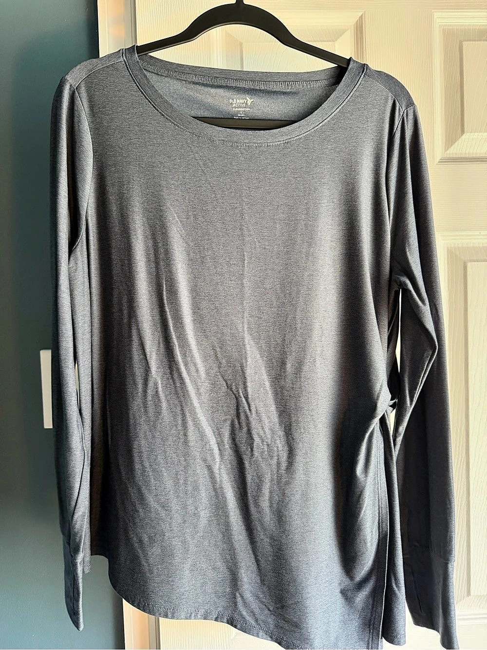 Old Navy Active Cloudmotion Long Sleeve Top Gray Large Like New